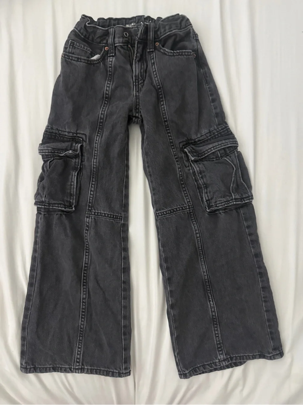 Old Navy Washed Black Wide-Leg Cargo Jeans